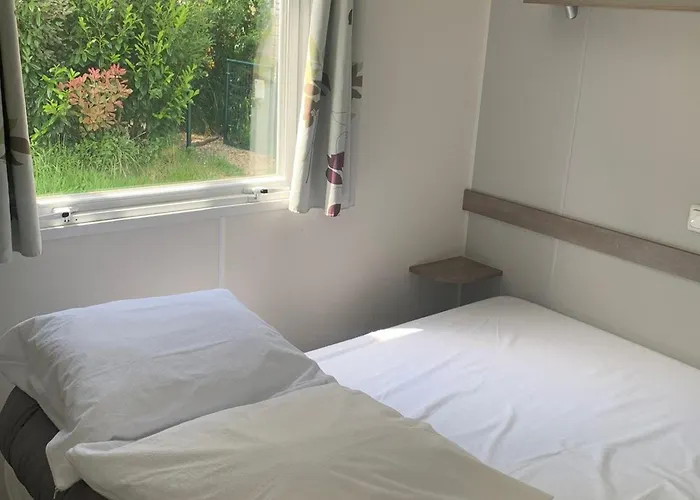 Mobil-home Avec Terrasse - 6 Pers. - Api-1-52-1996 Campingplatz *