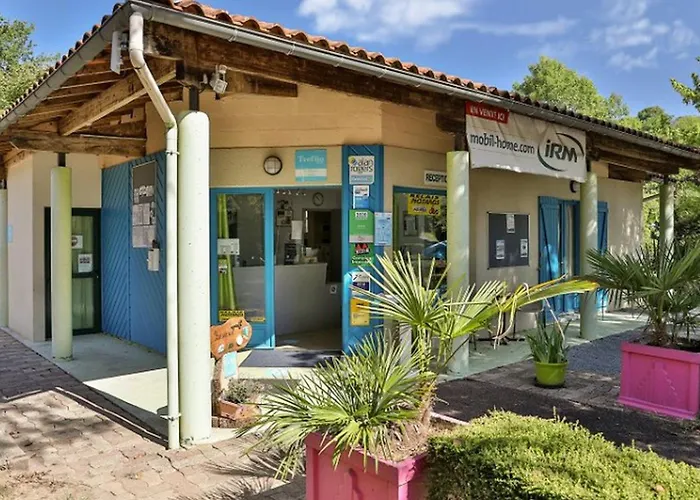 Mobil-home Avec Terrasse - 6 Pers. - Api-1-52-1996 Thiviers